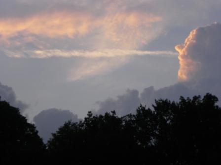 20110612eveningclouds2.jpg